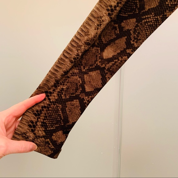 NWOT Michael Kors Dress Animal Print Polyester/Spandex. Size Small - Picture 9 of 9